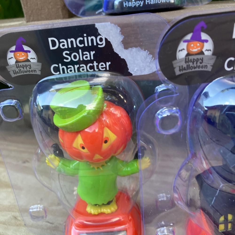 NWT Scary Dancing Solar Characters - Picture 2 of 7